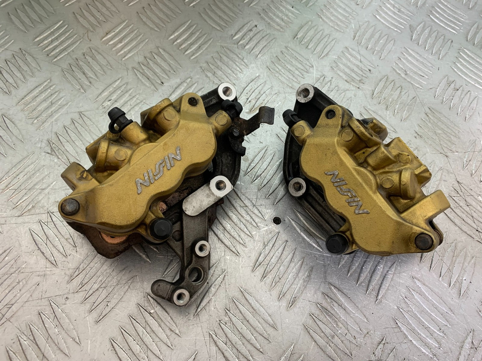 HONDA CBF600 CBF 600 FRONT BRAKE CALIPERS  YEAR 2004 -07 (CMB1247)