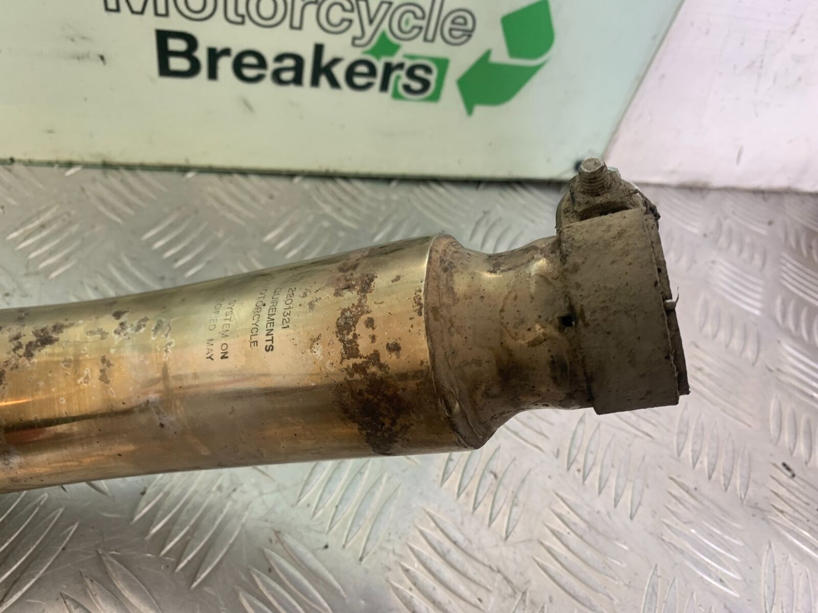 TRIUMPH 955i SPRINT ST SILENCER YEAR 1999-2004 (CMB1124)