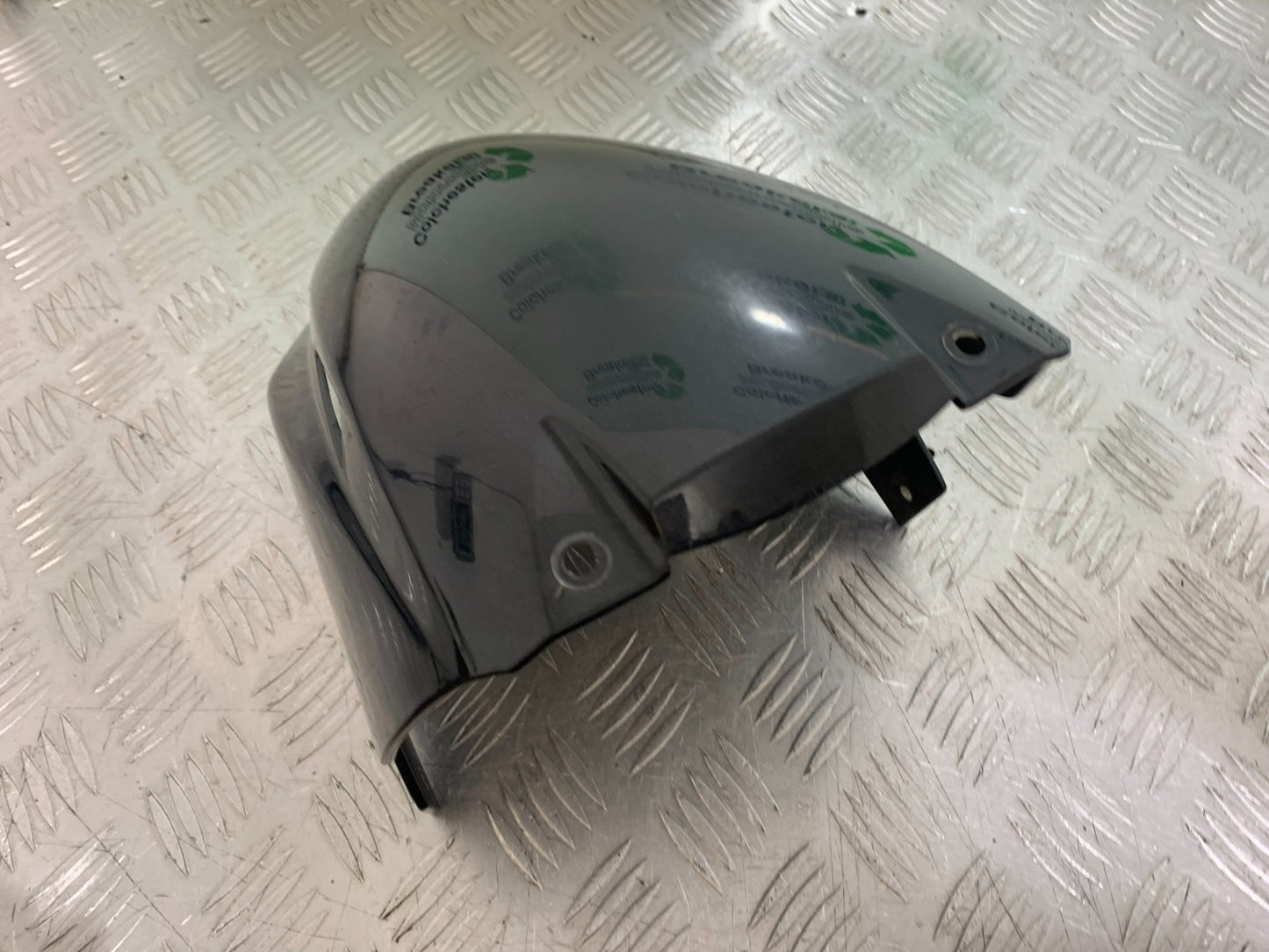 TRIUMPH 1050 SPRINT ST FRONT MUDGUARD  2003-2011 (CMB1285)