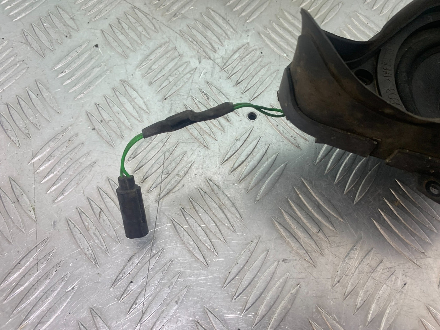 BMW K1200 K 1200 LT FRONT SPEAKER    YEAR 1999-07 (CMB1138)