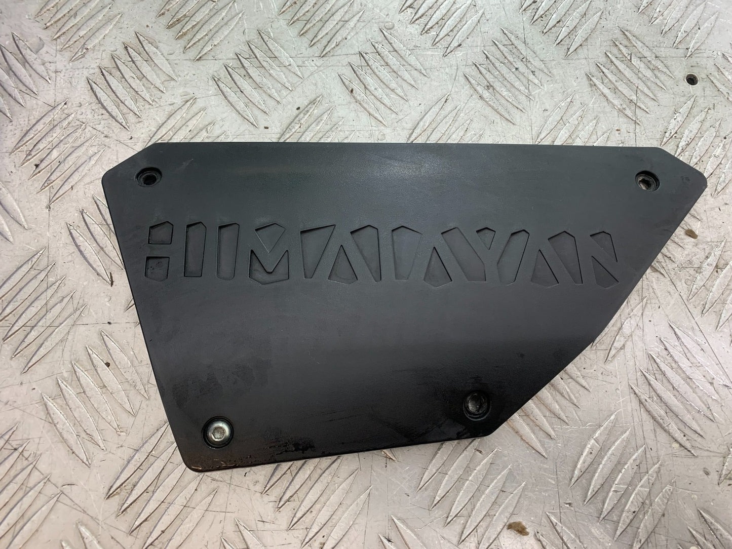 ROYAL ENFIELD HIMALAYAN 411 SIDE PANEL  YEAR 2018-2023 (CMB1279)