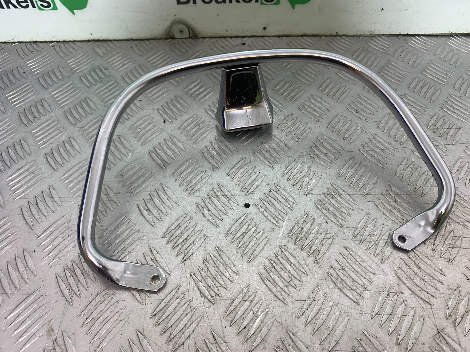 PIAGGIO VESPA GTS 125 GRAB RAIL  YEAR 2009-2014  (CMB1261)