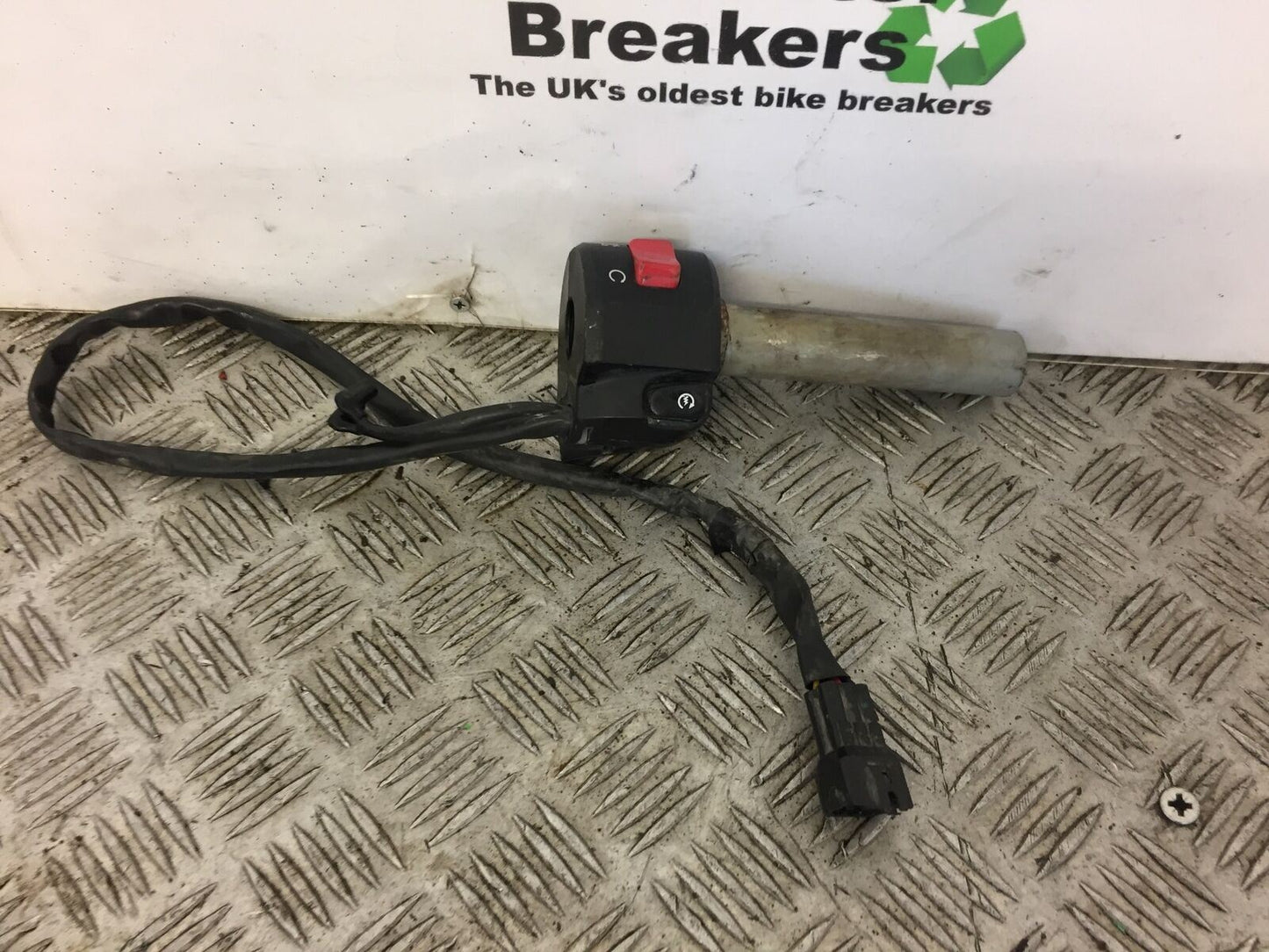 KAWASAKI ER6  ER6F ER 650 RIGHT SWITCH GEAR  YEAR 2016 (ABS)
