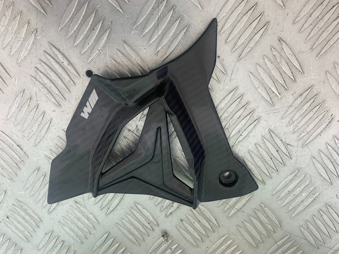 BMW M1000 R CARBON SPROCKET COVER  YEAR 2023-2024 (CMB1140)