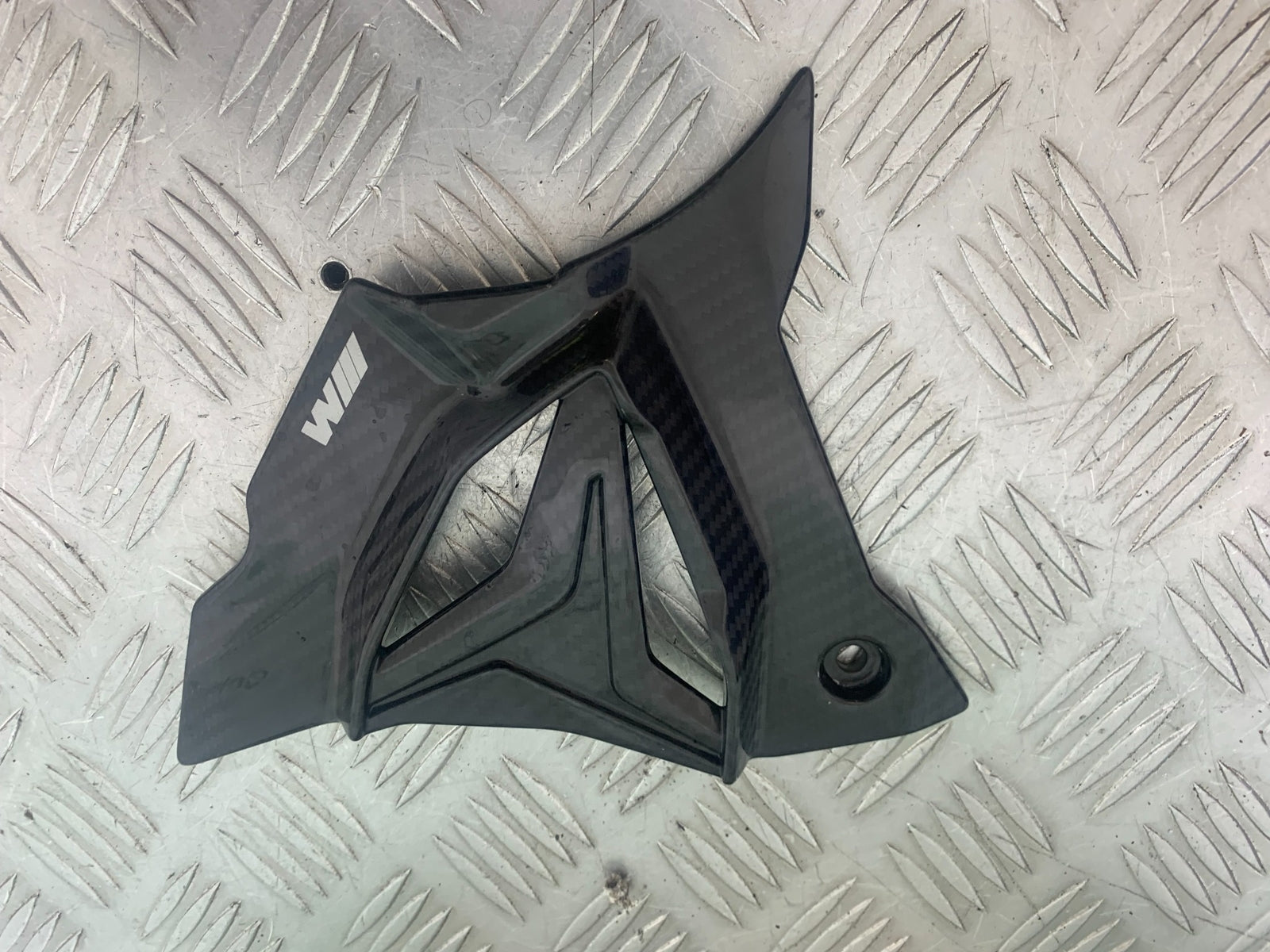 BMW M1000 R CARBON SPROCKET COVER  YEAR 2023-2024 (CMB1140)