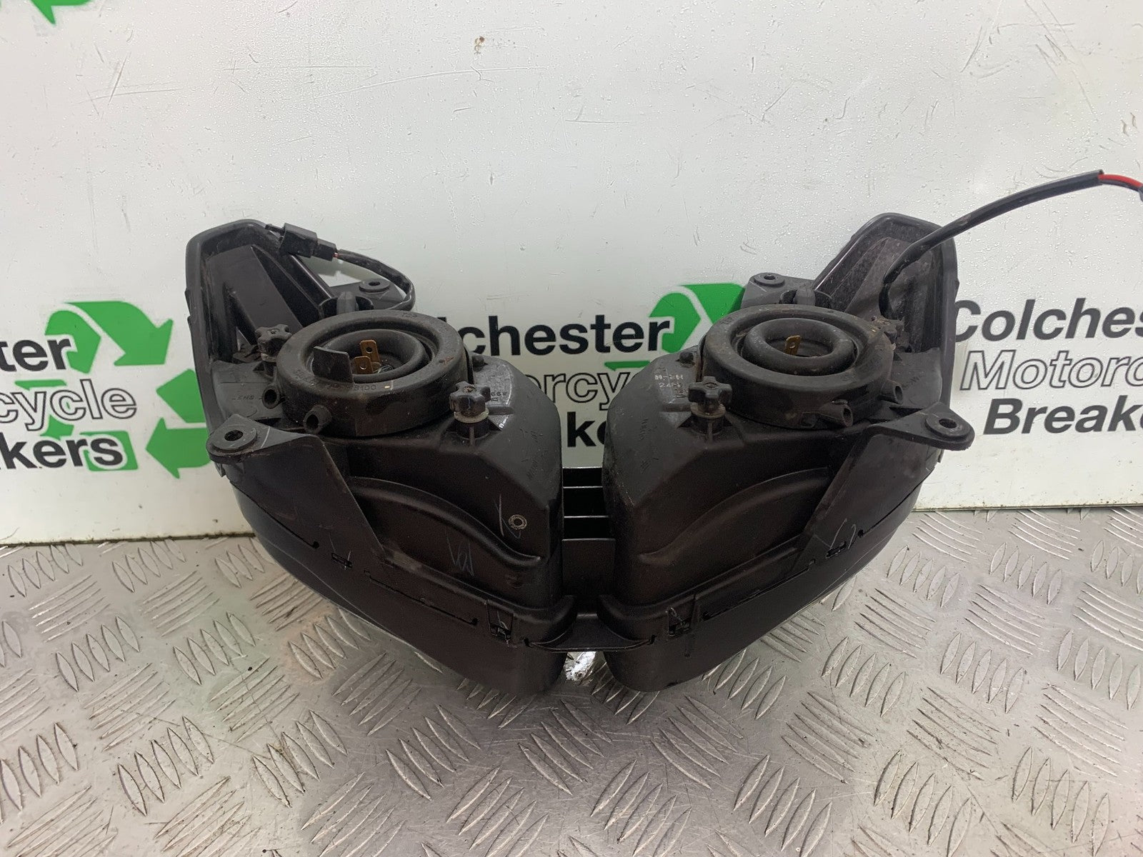 KAWASAKI Z1000 SX HEADLIGHT YEAR 2014-16 (CMB1264)
