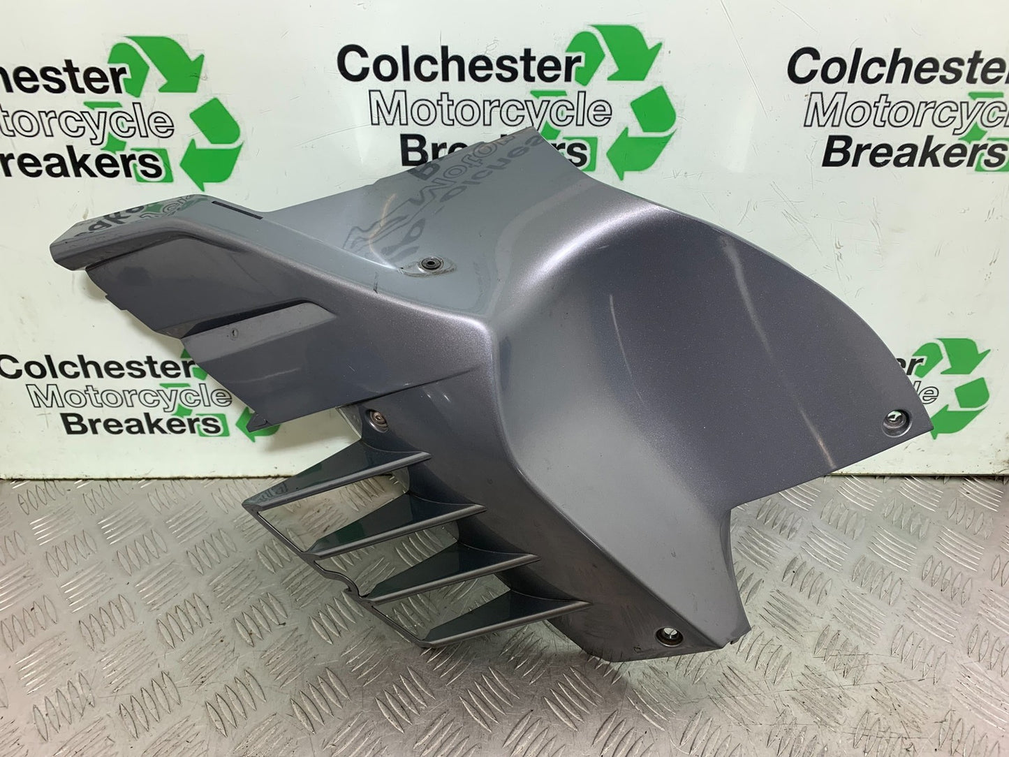 KAWASAKI GTR1400 GTR 1400 LEFT MIDDLE FAIRING PANEL   YEAR 2007-2009 (CMB1306)