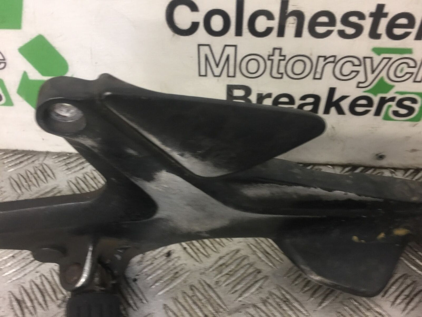 HONDA CBF600 CBF 600 LEFT HANGER AND PEGS   YEAR 2009 (STOCK 369)