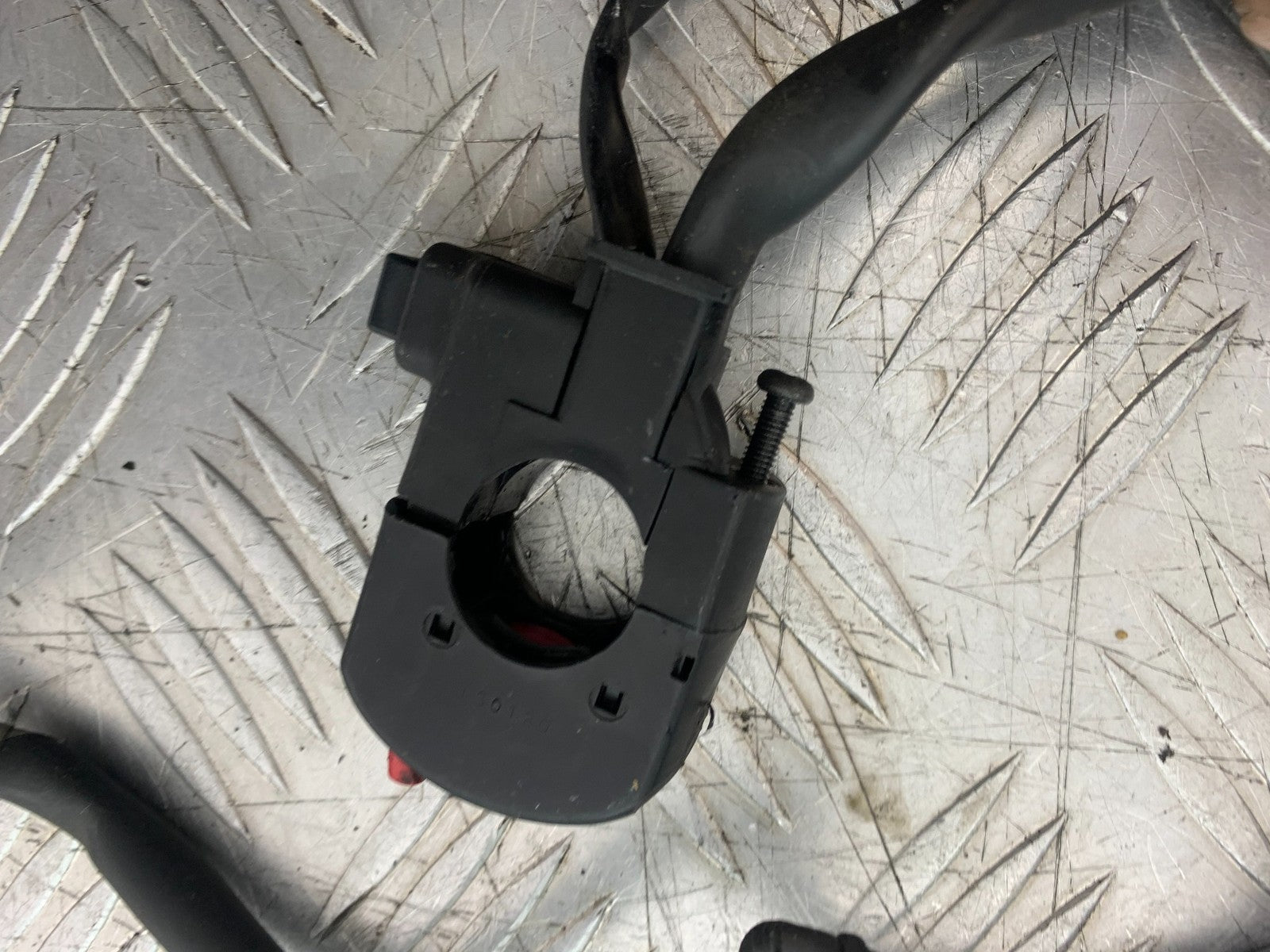 HONDA CBR1000 rr FIREBLADE RIGHT SWITCH GEAR 2012-2016 (CMB1280)