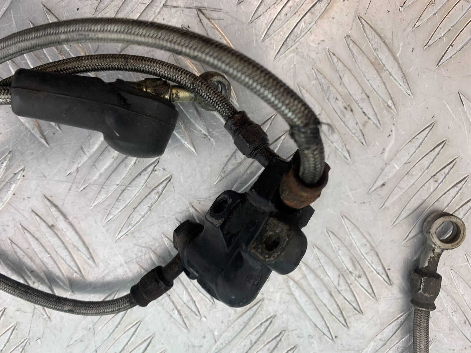 YAMAHA FJ1100 FJ 1100 BRAIDED BRAKE & CLUTCH LINES  YEAR 1984-1985 (CMB1101)
