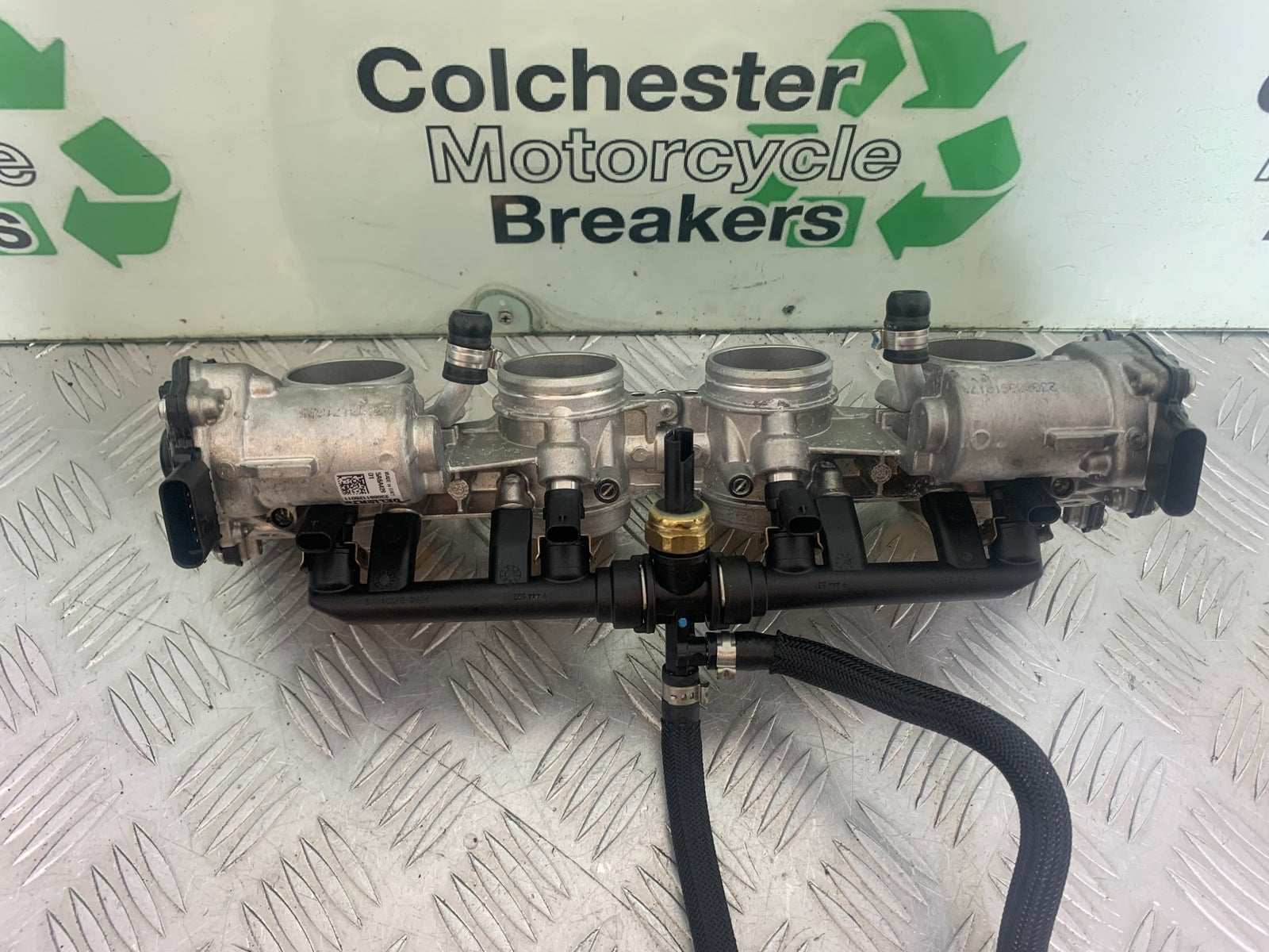 BMW M1000 R THROTTLE BODIES   YEAR 2023-2024 (CMB1140)