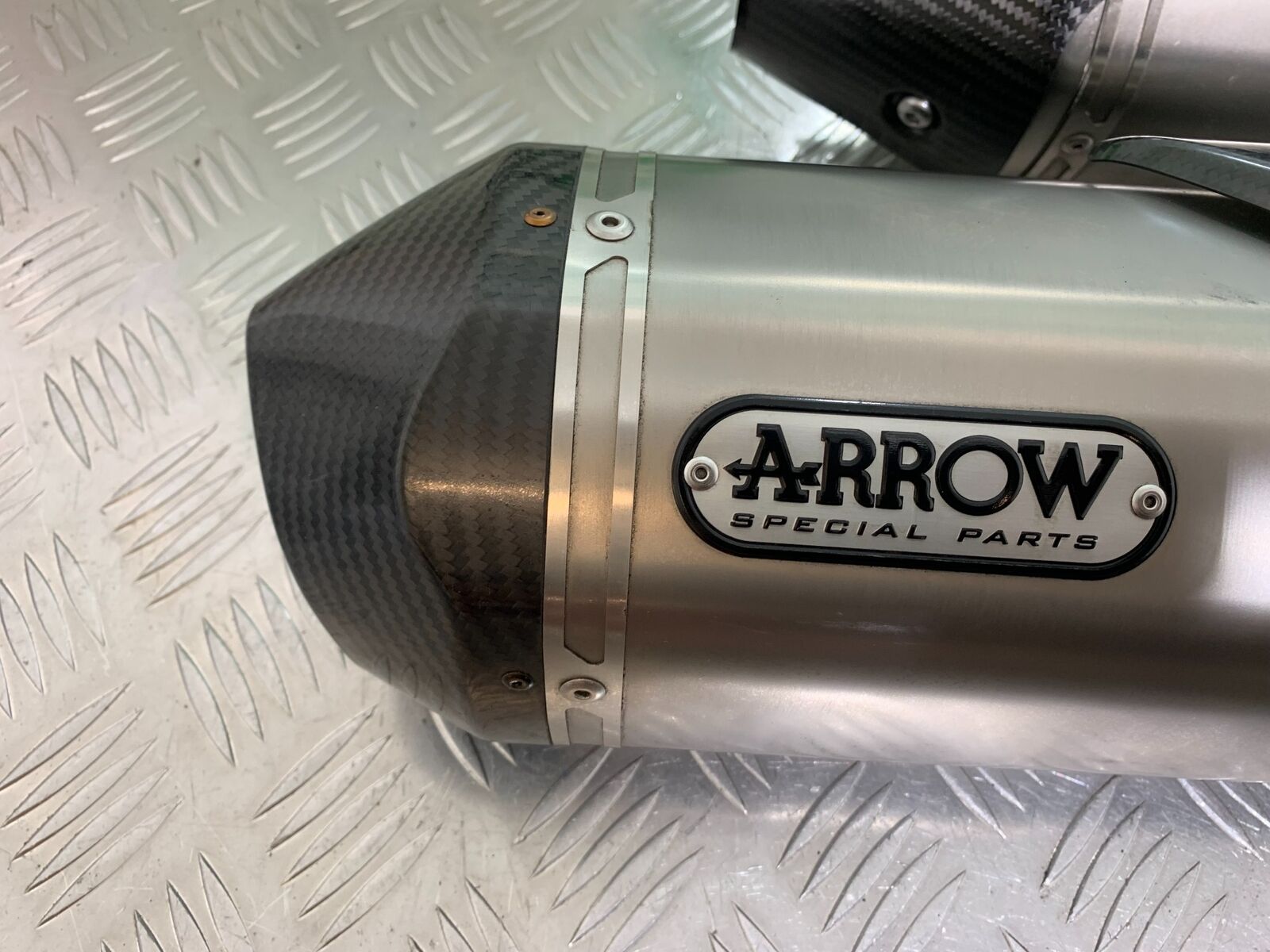 TRIUMPH 1050 SPEED TRIPLE RS ARROW SILENCERS YEAR 2018-2020 (CMB1029)