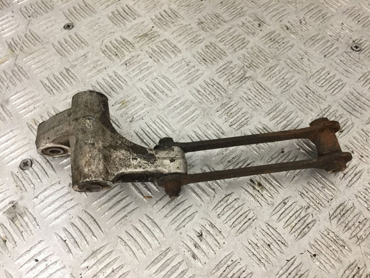 SUZUKI AN 250 BURGMAN SHOCK LINKAGE  YEAR 1999  (STOCK 881)