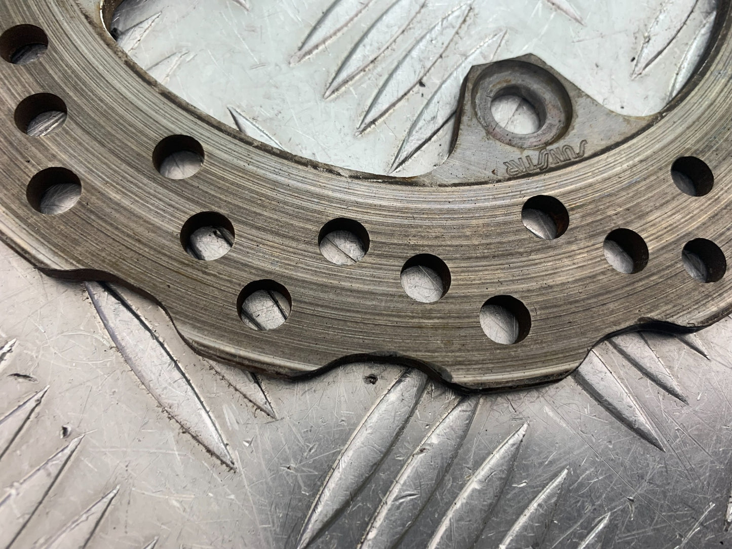 KAWASAKI ZX6R REAR BRAKE DISC  YEAR 2009-2012 (CMB1136)