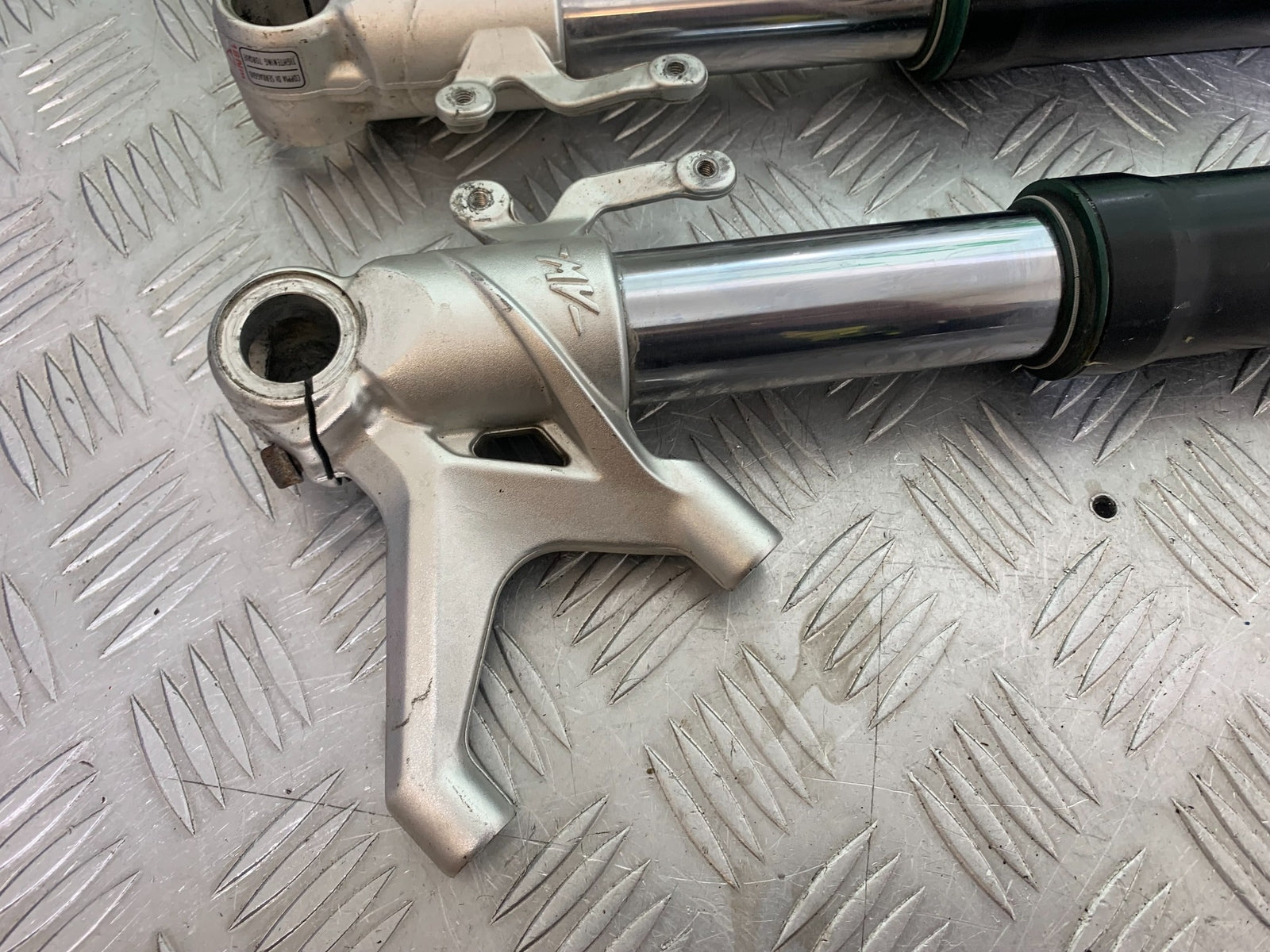 MV AGUSTA 800 F3 FORKS YEAR 2013-2016 (CMB1152)