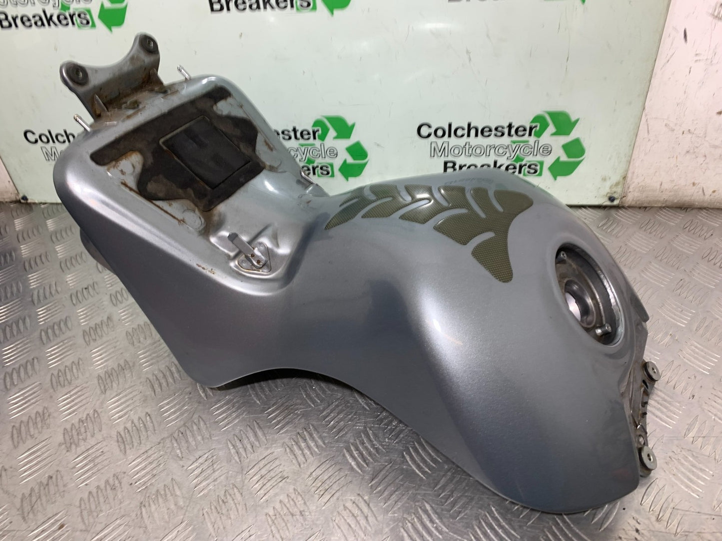 KAWASAKI GTR1400 GTR 1400 PETROL TANK  YEAR 2007-2009 (CMB1306)