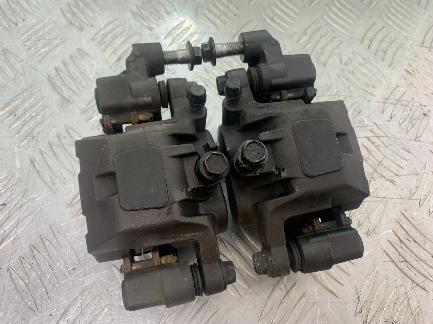 YAMAHA XJ6 XJ6-S FRONT BRAKE CALIPERS YEAR 2009-2015  (CMB1212)