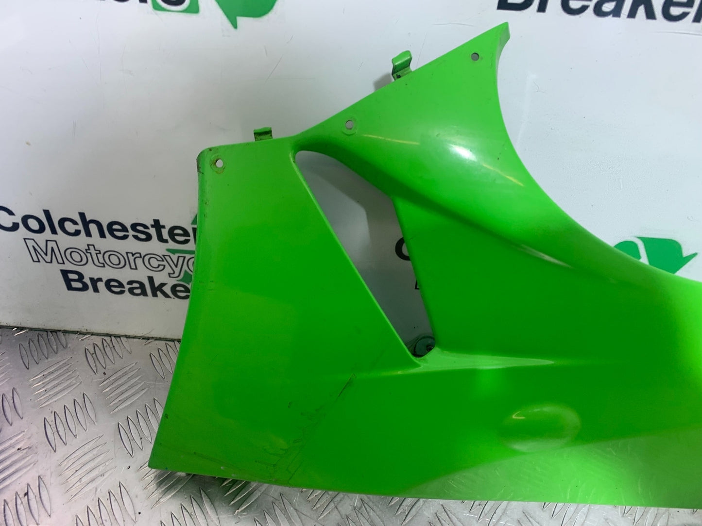 KAWASAKI ZX6R LEFT LOWER FAIRING PANEL  YEAR 2009-2012 (CMB1136)