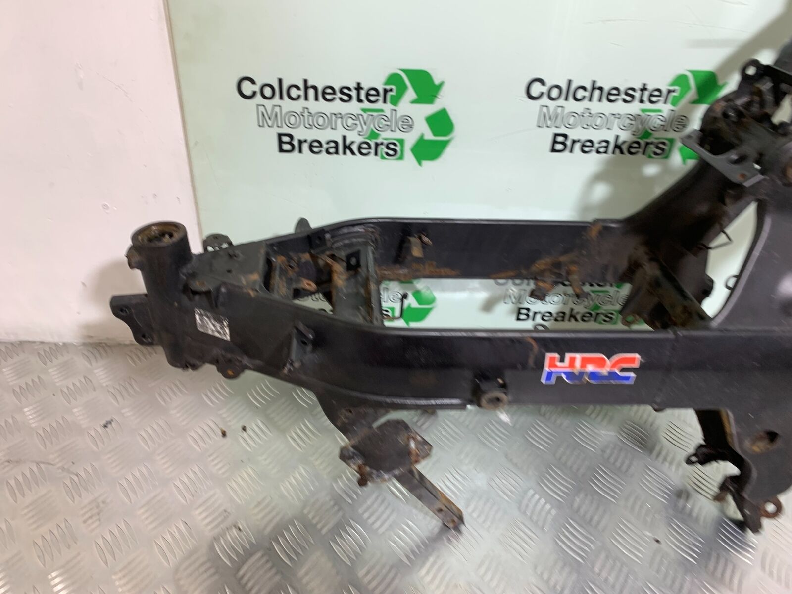 HONDA CBR125 CBR 125 FRAME REG LOG BOOK  YEAR 2007-10 (CMB1004)