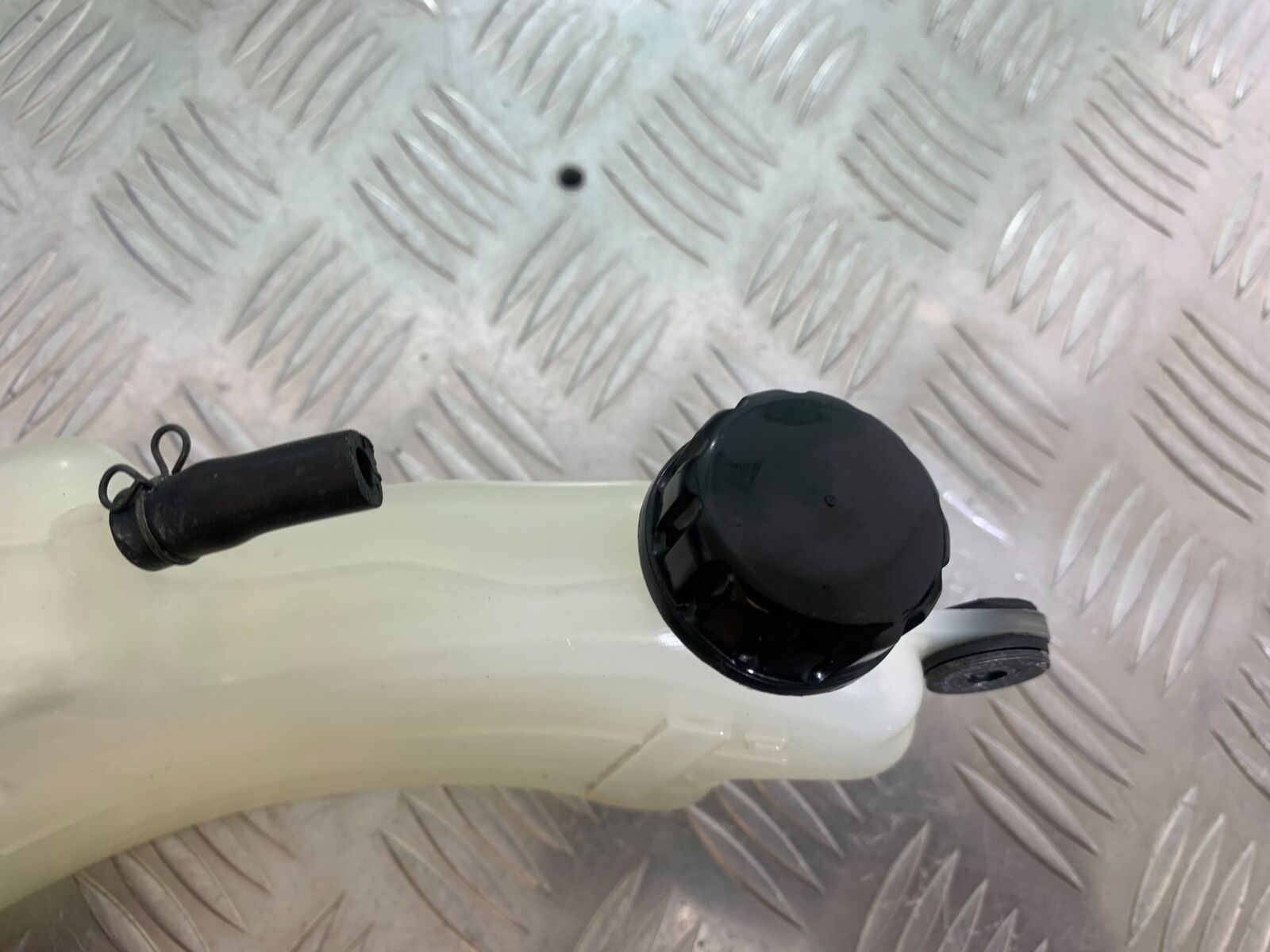 KAWASAKI Z1000 Z 1000 SX COOLANT BOTTLE  YEAR 2011-13 (CMB1000)