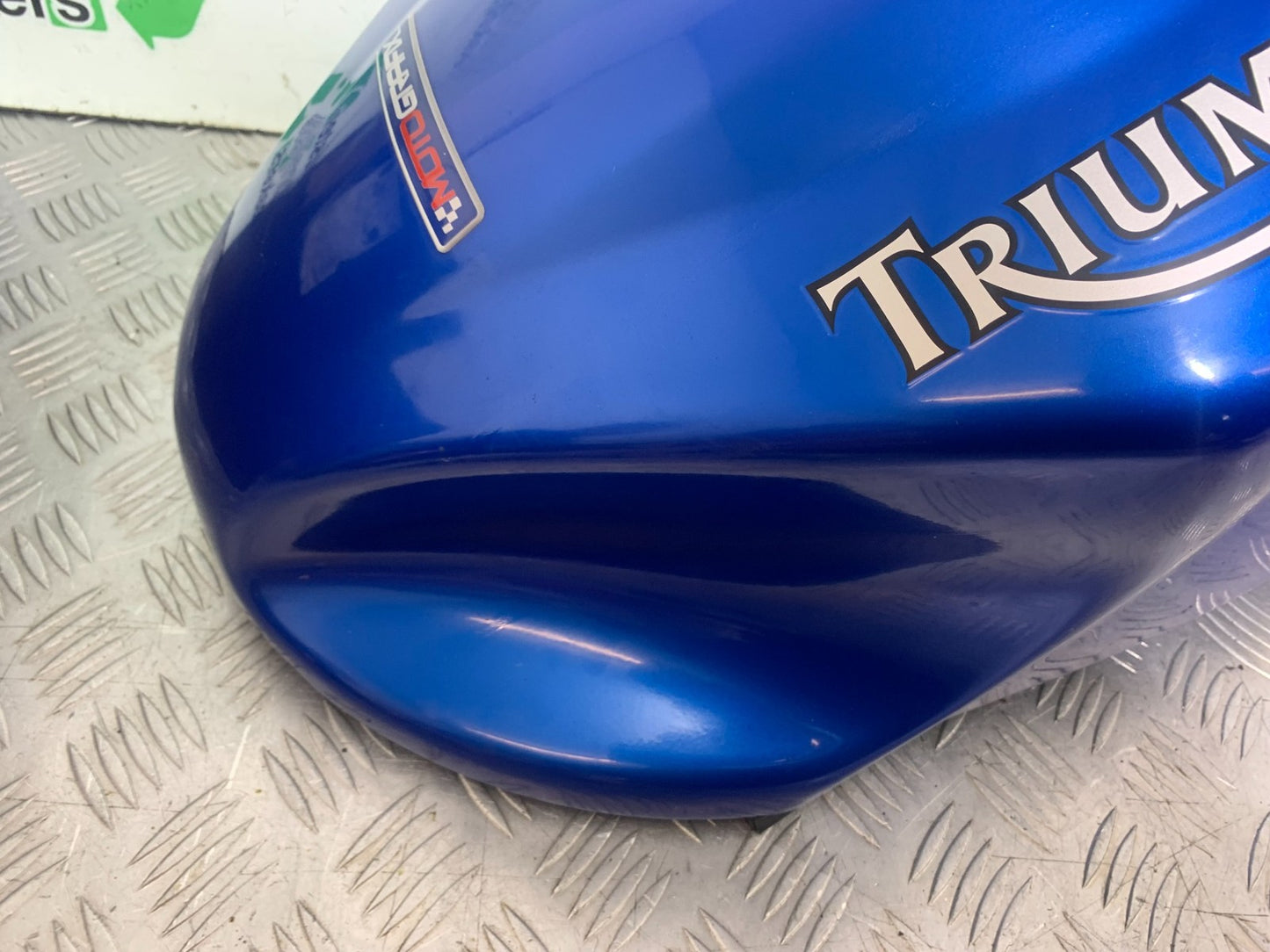 TRIUMPH 1050 SPRINT ST PETROL TANK  2004-2007 (CMB1197)