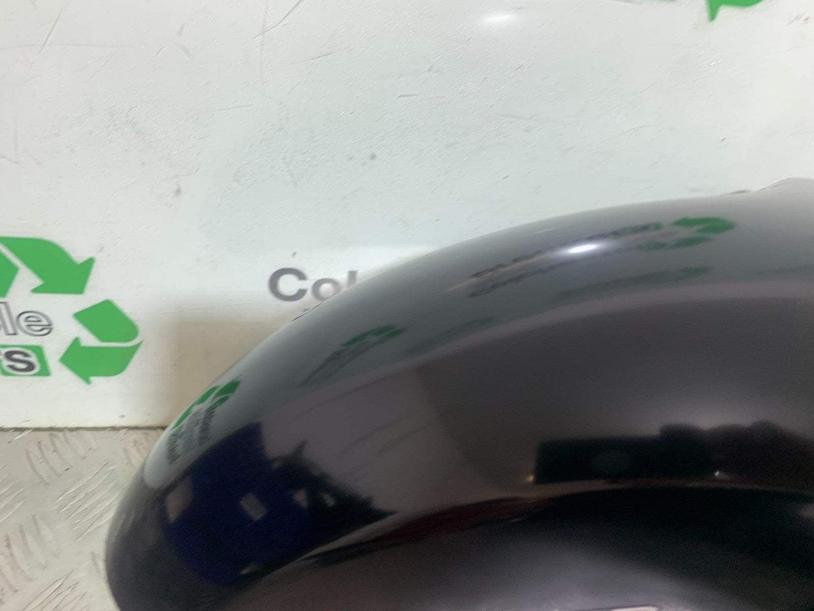 KAWASAKI GTR1400 GTR 1400 FRONT MUDGUARD  YEAR 2007-2009 (CMB1174)