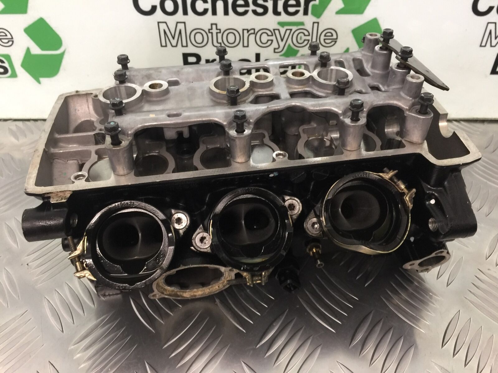 TRIUMPH TIGER 800 XRT CYLINDER HEAD  YEAR 2015-2017  (STOCK 920)