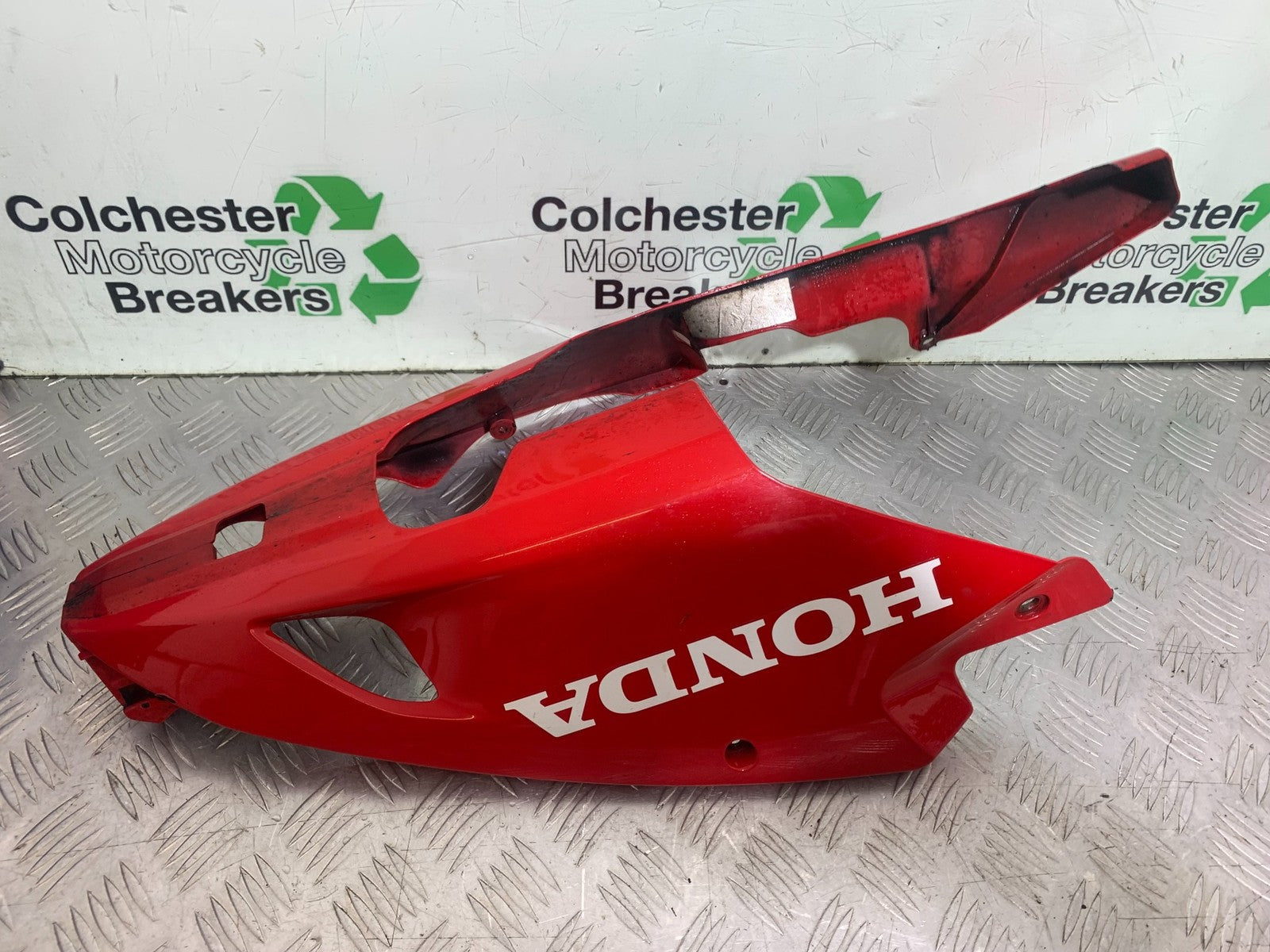 HONDA CBR1000 rr FIREBLADE BELLYPAN    YEAR 2012-2016 (CMB1198)