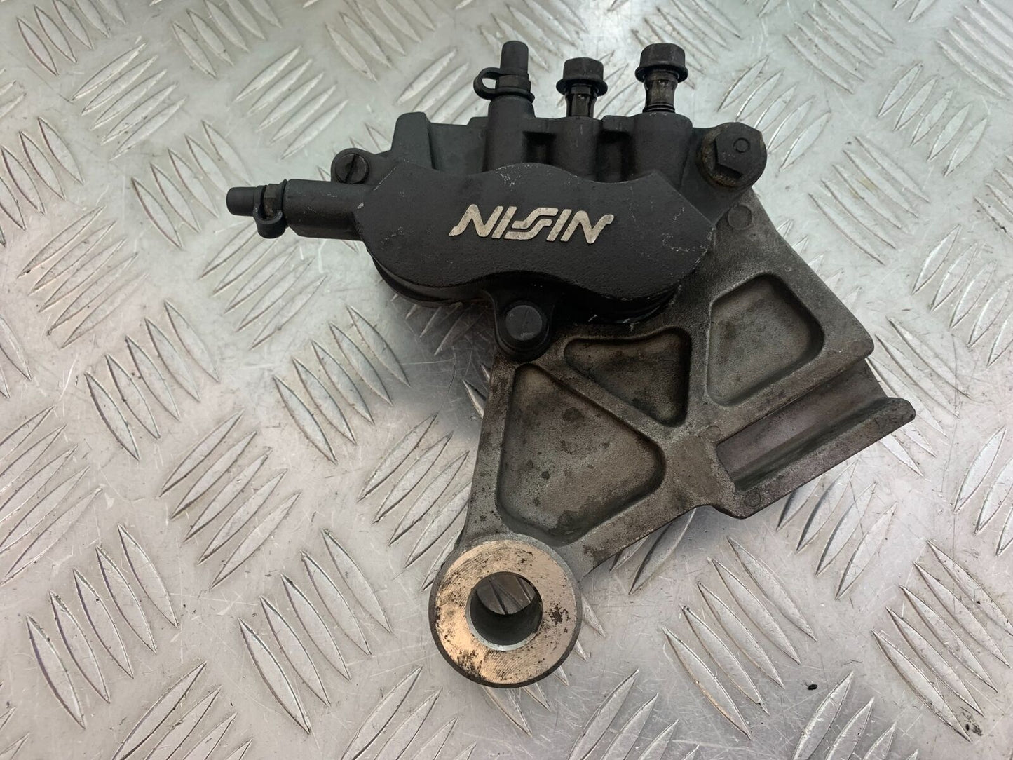 HONDA CBR1100 BLACKBIRD REAR CALIPER  YEAR 1999-2005 (CMB1103)