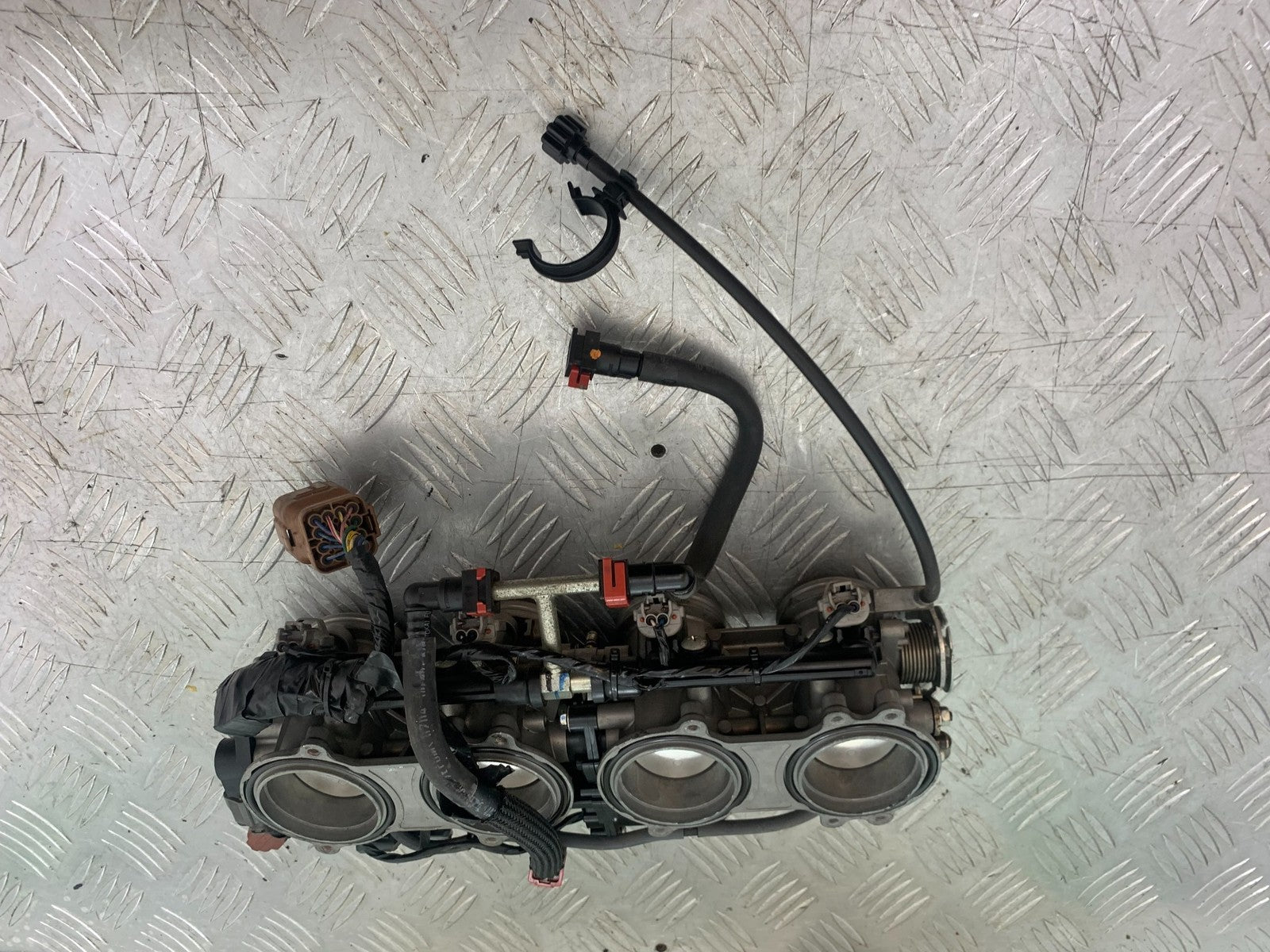KAWASAKI ZX10R ZX10 R THROTTLE BODIES   2008-2010 (CMB1206)
