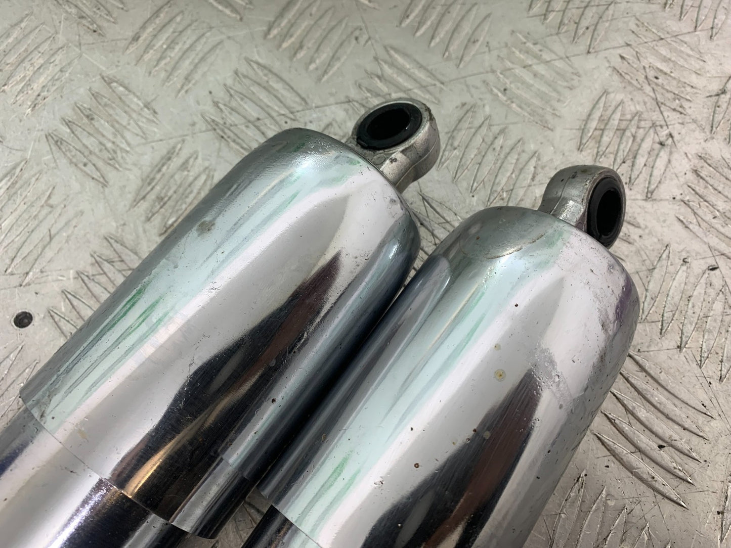HONDA VT750 SHADOW REAR SHOCKS   YEAR 2003-2004 (CMB1265)