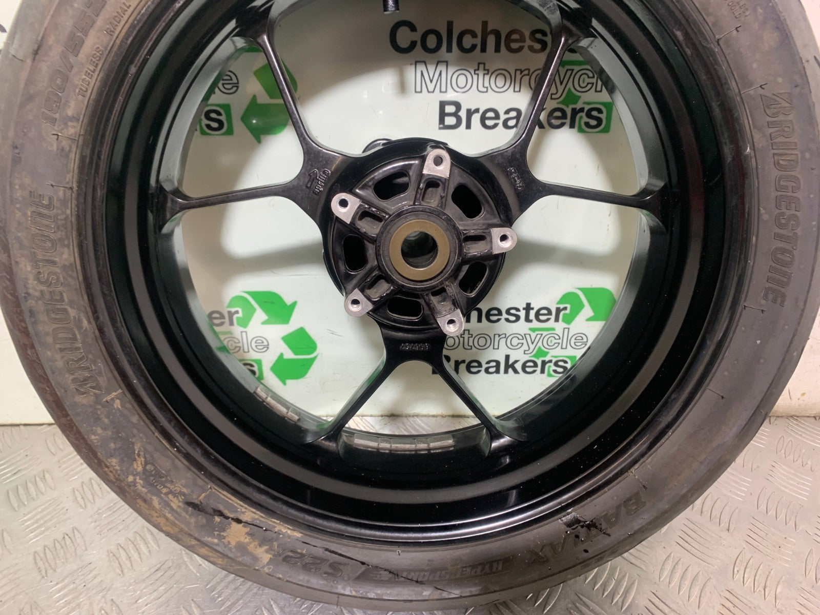 APRILIA TUONO 1000 V4R REAR WHEEL YEAR 2011-13  (CMB1331) 
