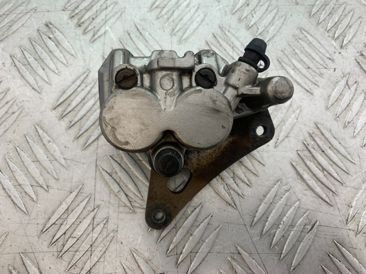 HONDA XL125 VARADERO FRONT BRAKE CALIPER  YEAR 2001-2006  (CMB1210)