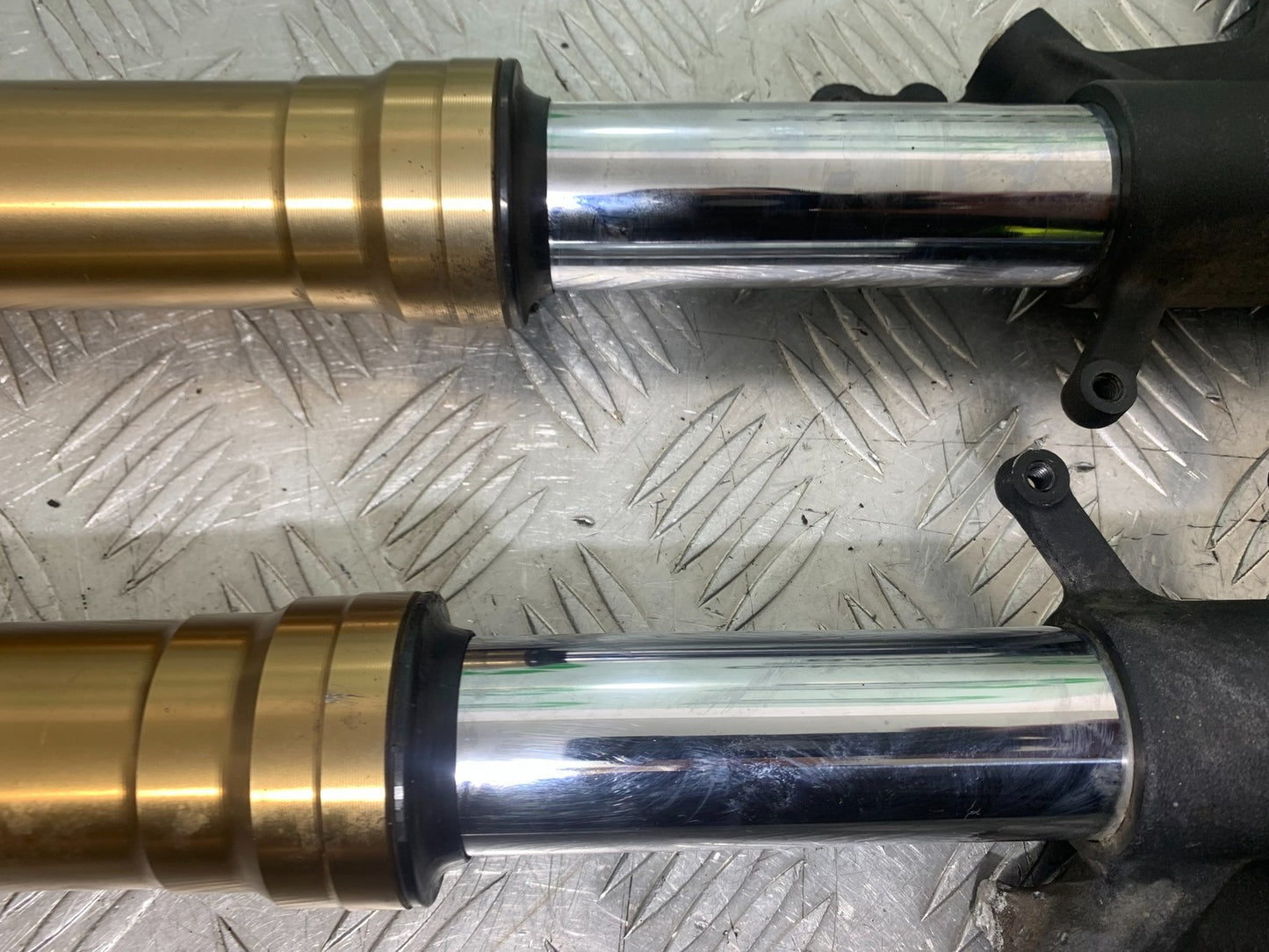 SUZUKI GSXR600 GSXR 600 FORKS   2008-2010 K8 K9 L0 B10 (CMB1236)