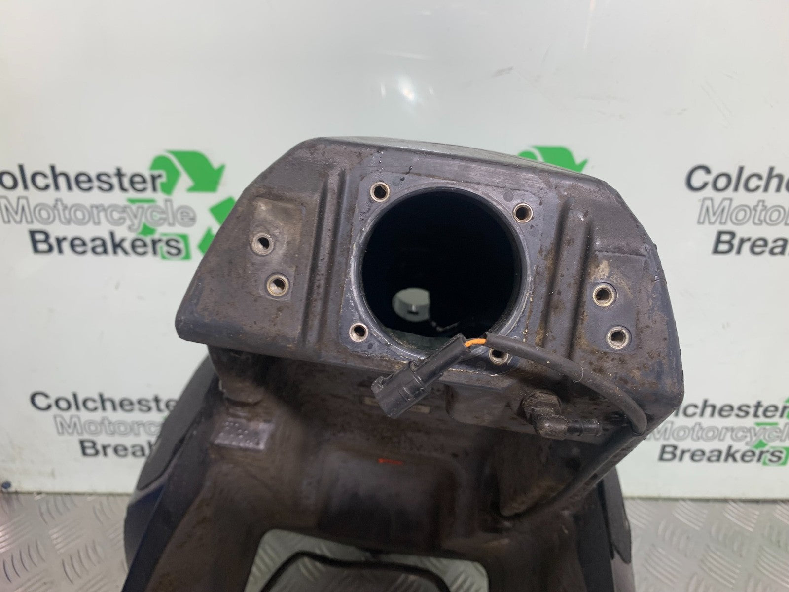 KTM 990 SUPER DUKE PETROL TANK   YEAR 2007-2011  (CMB1207)