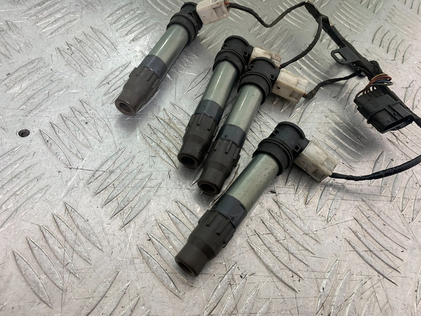 HONDA CBR1000 rr FIREBLADE COILS  2012-2016 (CMB1280)