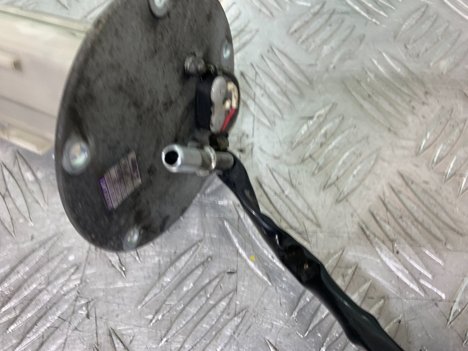SUZUKI DL1000 V-STROM PETROL PUMP YEAR 2014-2019 (CMB1325)