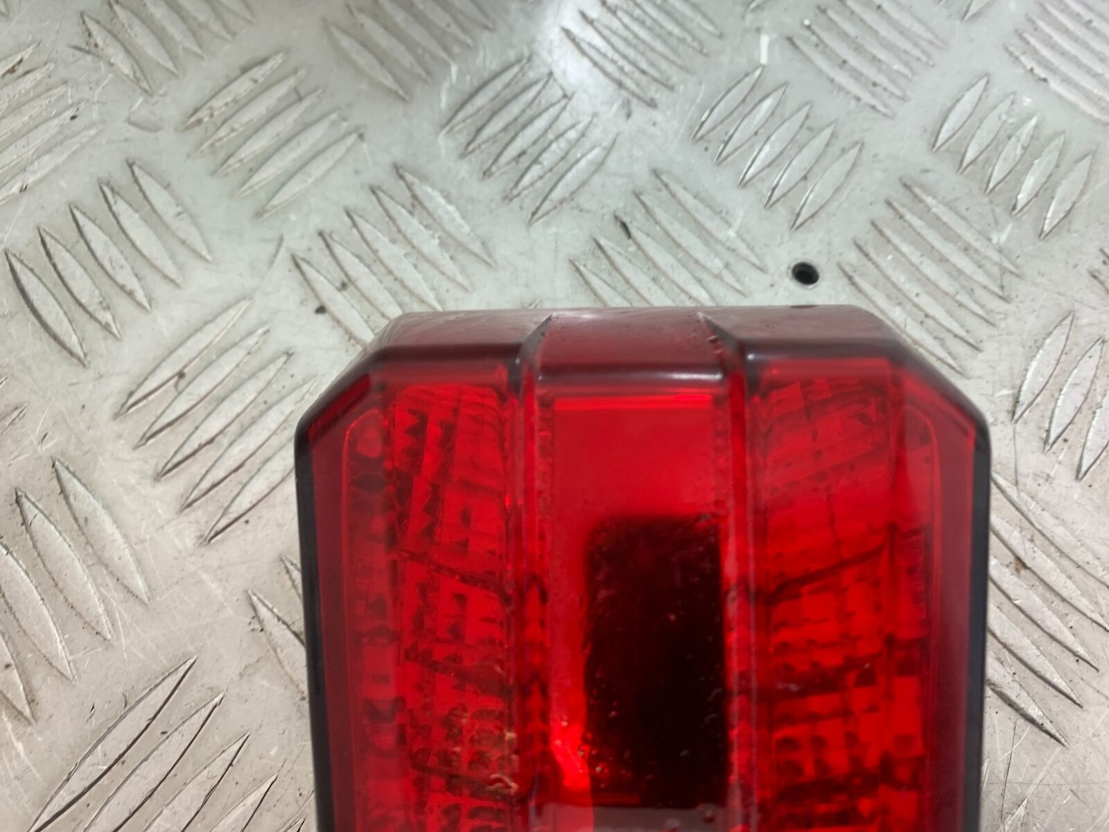 TRIUMPH TIGER 800 REAR LIGHT YEAR 2011-2014 (CMB1113)