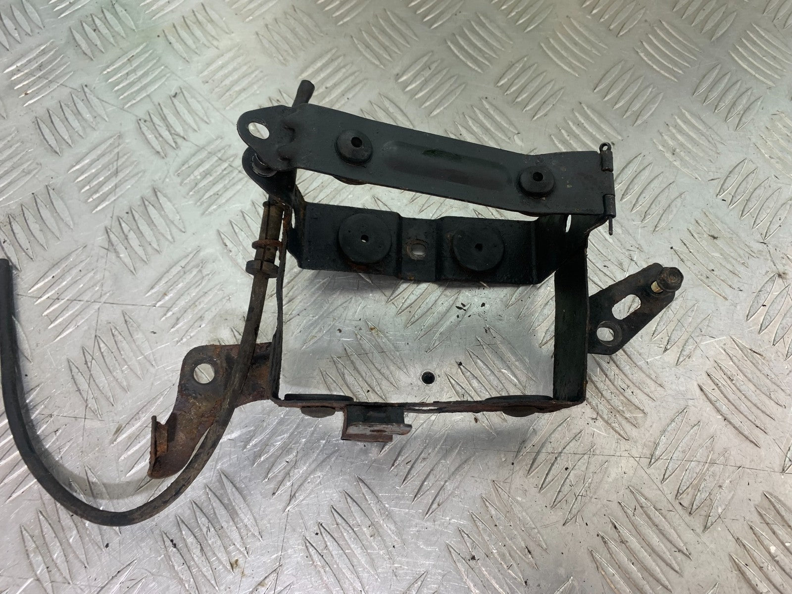 HONDA GL500 GL 500 SILVERWING BATTERY BOX   YEAR 1981-82 (CMB1168)