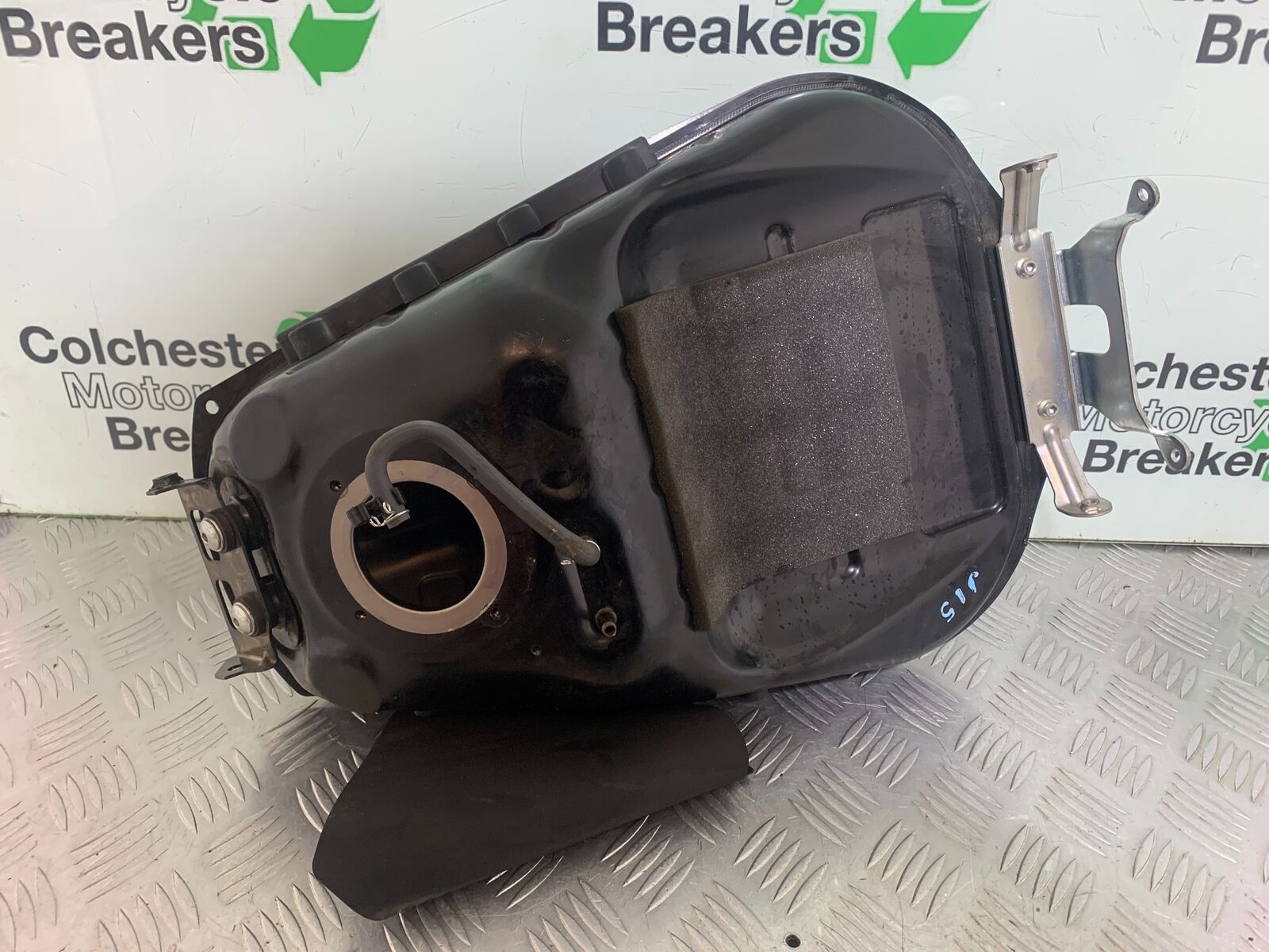 YAMAHA XSR900 XSR 900 PETROL TANK  YEAR 2021-2022 (CMB1073)