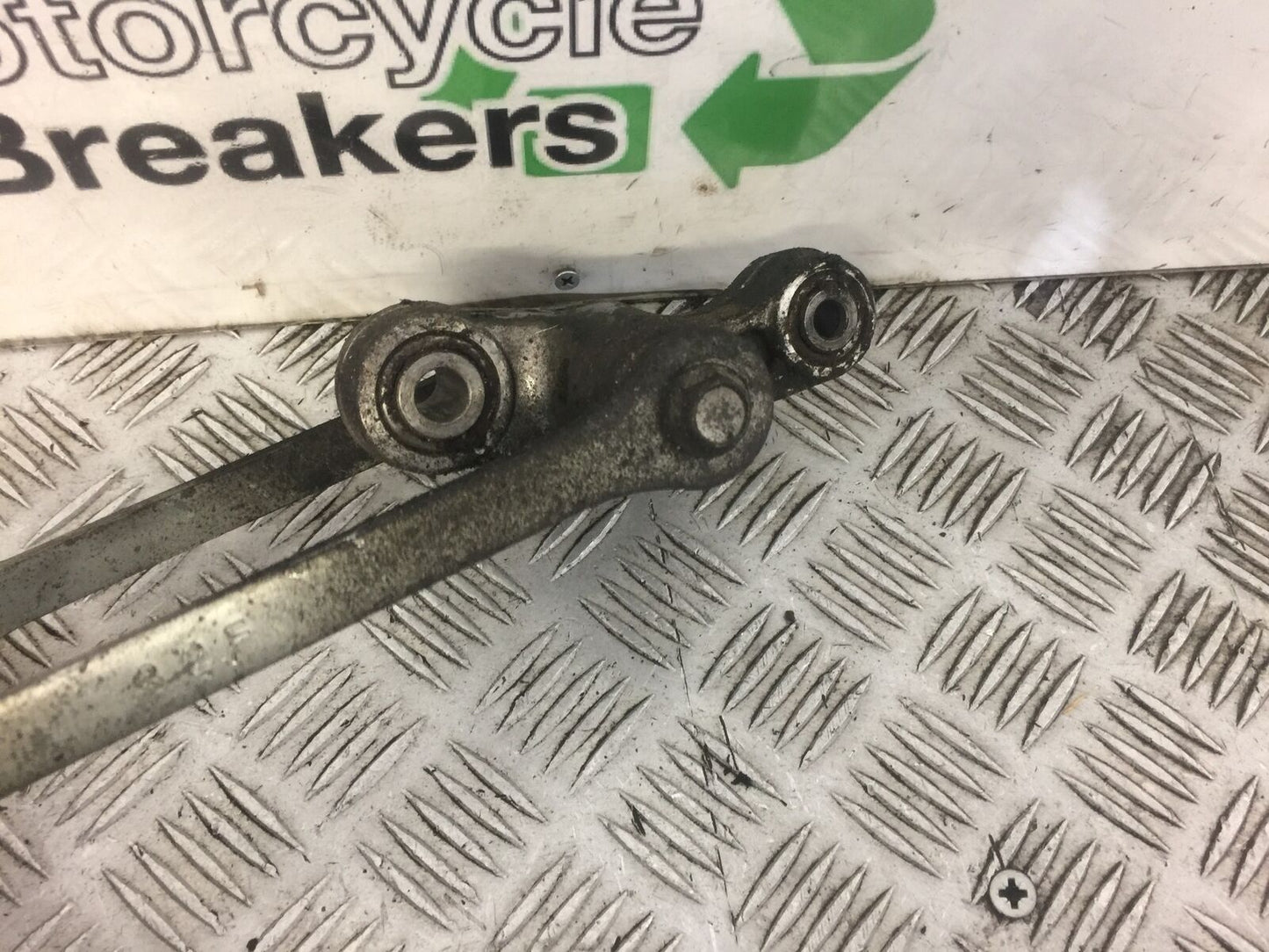 SUZUKI GSF1250 GSF 1250 K8 REAR SHOCK LINKAGE  YEAR 2009