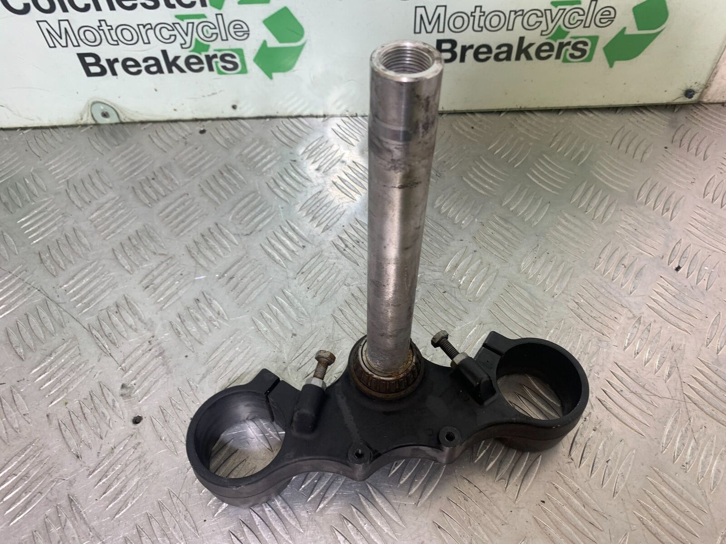 KTM 990 SUPERMOTO T BOTTOM YOKE YEAR 2010-2011  (CMB1127)