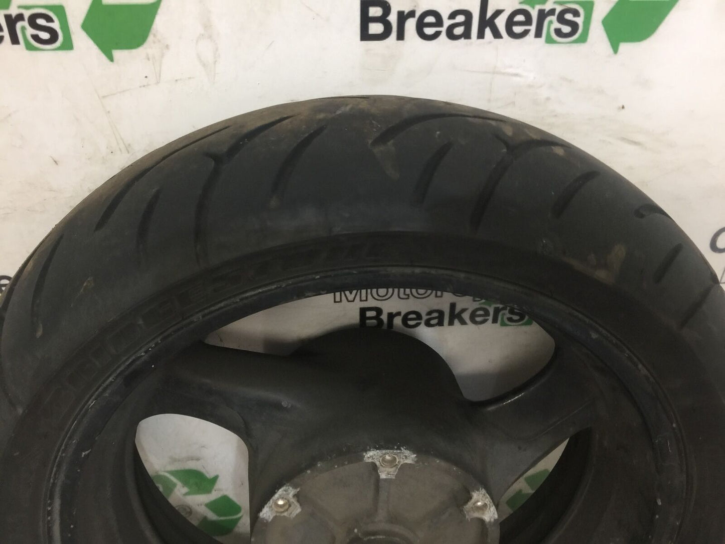 HONDA CBR1100 BLACKBIRD REAR WHEEL  YEAR 1996-1998 (STOCK 862)
