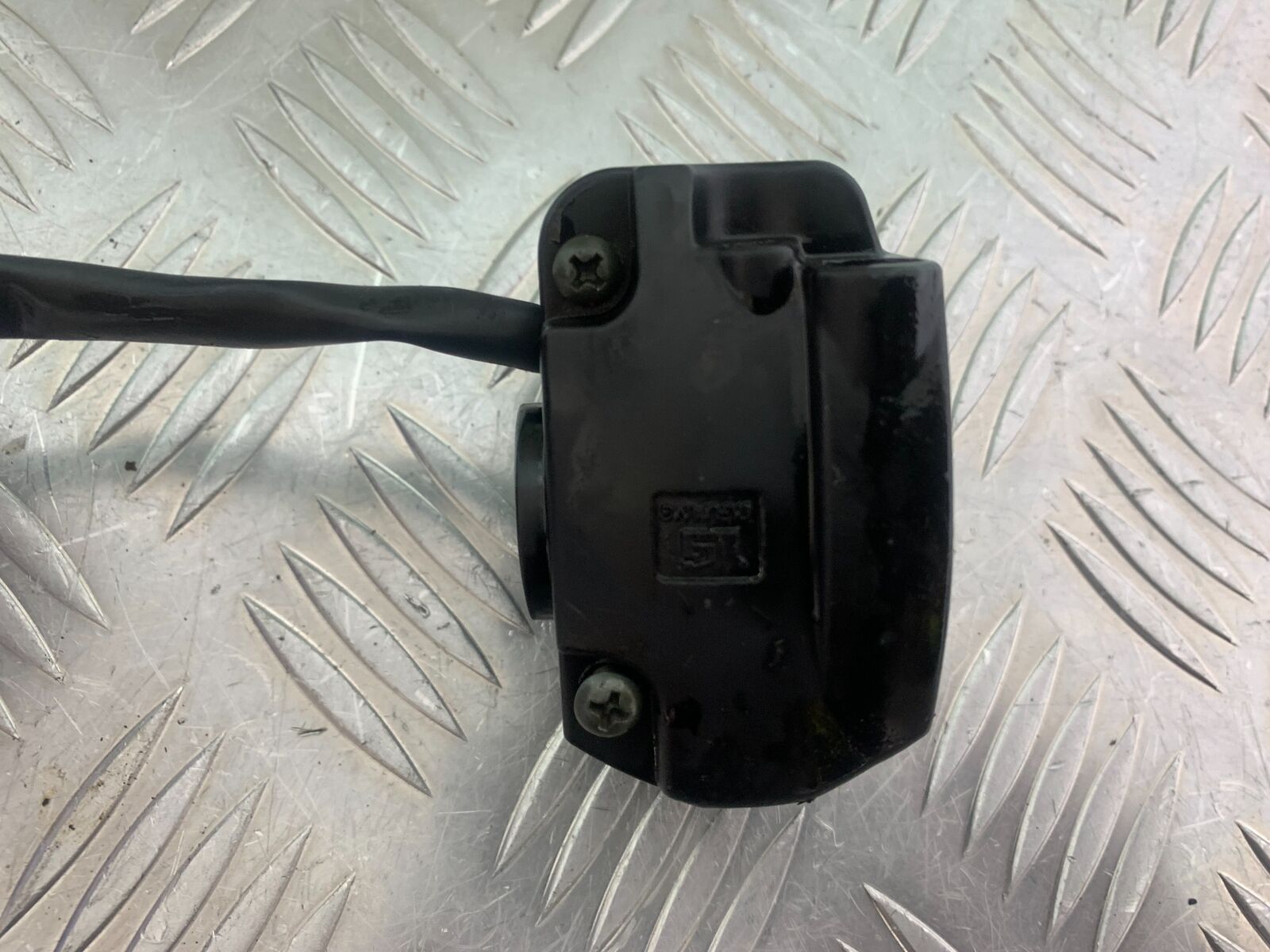 NECO GPX125 RIGHT SWITCH GEAR  YEAR 2016-2021 (CMB1052)