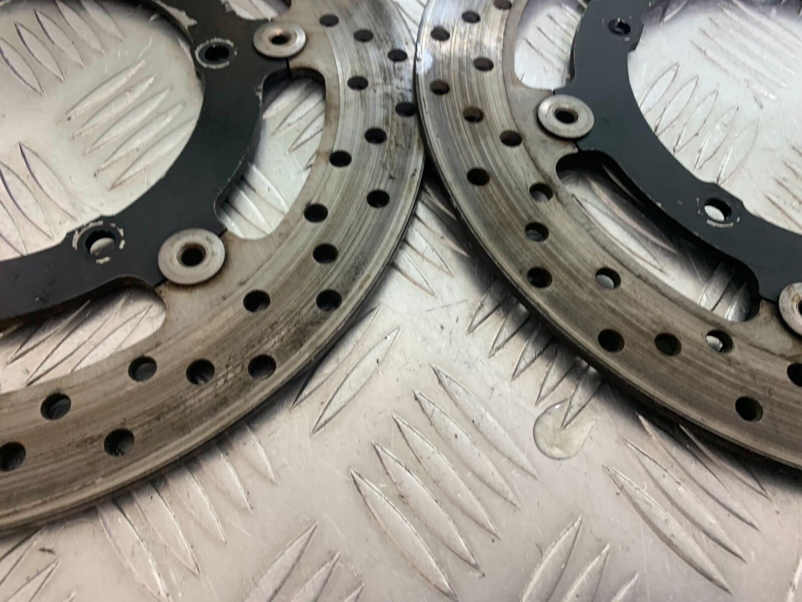 YAMAHA XJ6 XJ6-S FRONT BRAKE DISCS YEAR 2009-2015  (CMB1070)