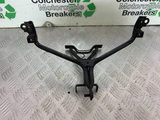 KAWASAKI GPX 750 GPX 750 FAIRING BRACKET  YEAR 1990