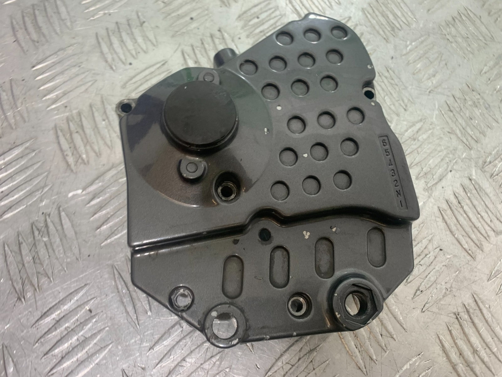SUZUKI GSX750 INAZUMA SPROCKET COVER YEAR 1998-2003 (CMB1308)