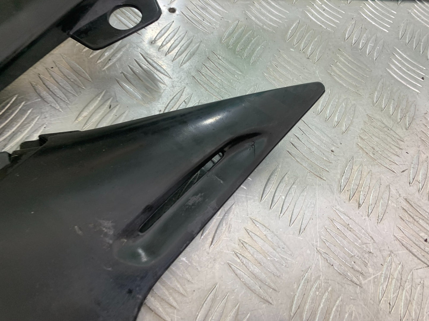 YAMAHA XJ600 XJ 600 DIVERSION LEFT & RIGHT SIDE INFILLS  1998-2000 (CMB1191)