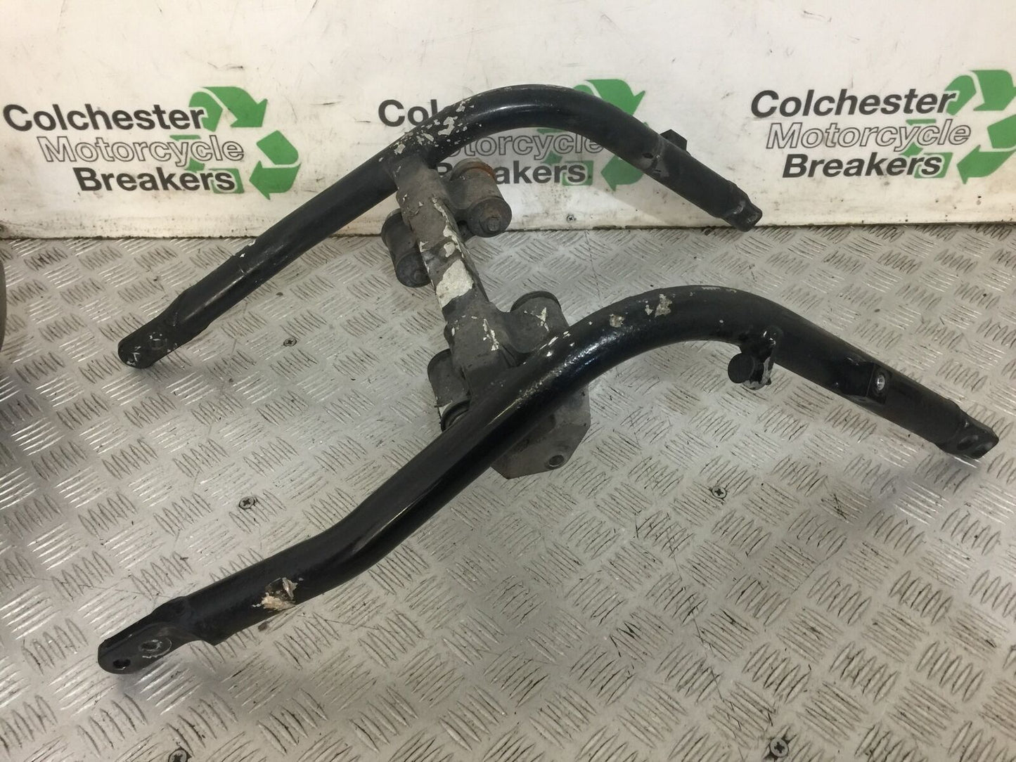 KAWASAKI ZZR1200 ZZR 1200 FRAME RAIL   2002-2005 (STOCK 745)