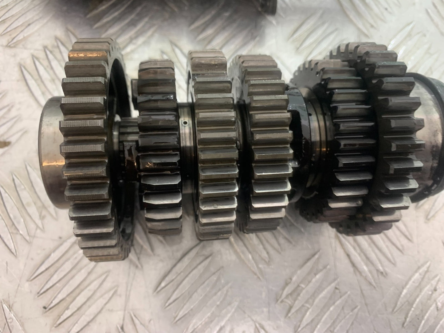 YAMAHA YZF R1 4C8 GEAR BOX (3RD GEAR GONE)  YEAR 2007-2008 (CMB1237)